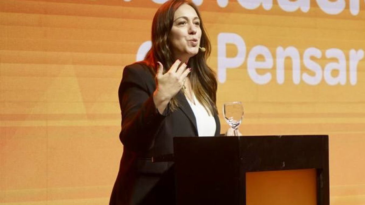 María Eugenia Vidal viene traída por la Fundación Pensar. María Eugenia Vidal viene traída por la Fundación Pensar.