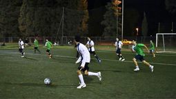 El joven de 23 años se descompensó mientras jugaba al fútbol en Córdoba y murió en el lugar. El joven de 23 años se descompensó mientras jugaba al fútbol en Córdoba y murió en el lugar.