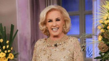 Mirtha Legrand estará esta noche con Juana Viale