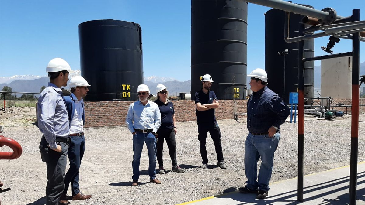 El incremento salarial a los petroleros se percibirá en los haberes de abril, según informó el gremio.