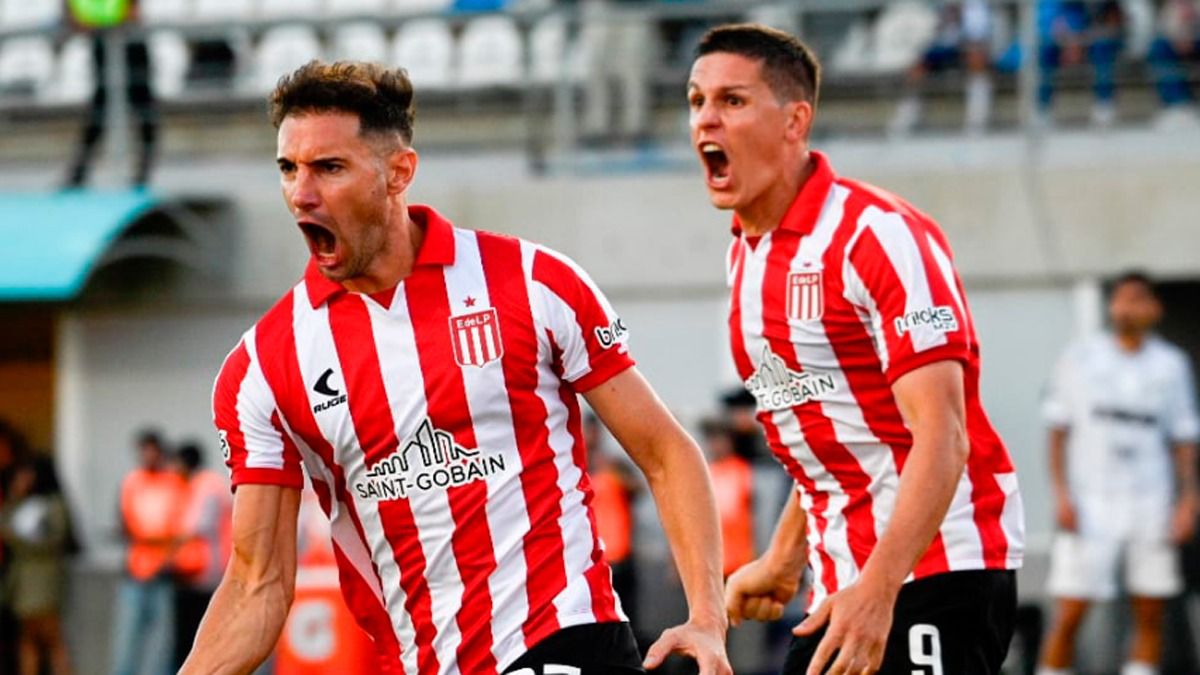 Con un doblete de Lucas Alario, Estudiantes se impone ante Platense.