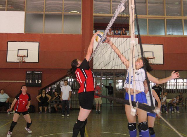 Comienza el torneo Vendimia de vóleibol