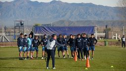 Independiente Rivadavia comenzó una nueva semana de entrenamientos de pretemporada. Foto: Martín Pravata/UNO.&nbsp;