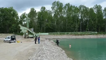 Trabajadores descubren en el famoso río Danubio un naufragio de hace miles de años que tenía fines militares Trabajadores descubren en el famoso río Danubio un naufragio de hace miles de años que tenía fines militares