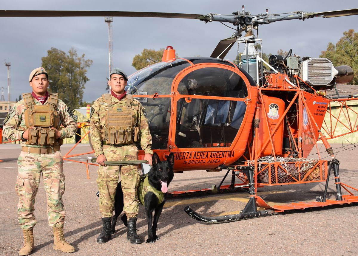 La IV Brigada Aérea hizo un llamado y los postulantes no se hicieron esperar. La IV Brigada Aérea hizo un llamado y los postulantes no se hicieron esperar.