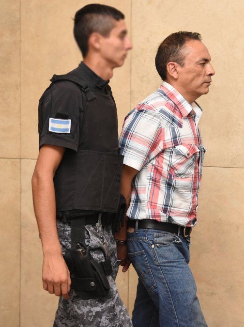 Gustavo Arzuza. Gustavo Arzuza.