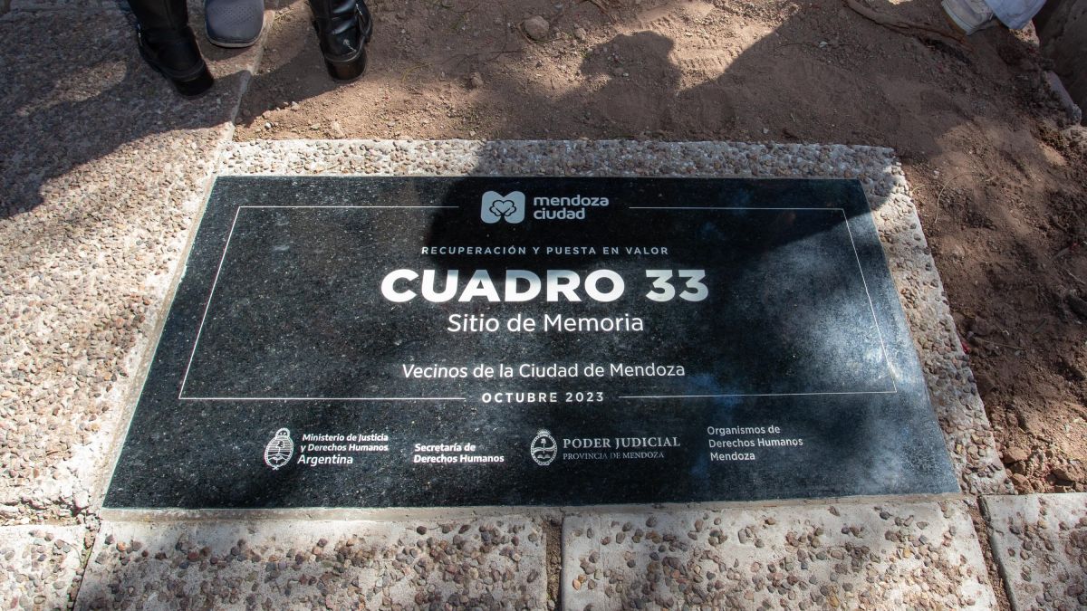 Mendoza tiene un hito para la memoria en el Cuadro 33, dentro del cementerio de Capital, donde eran arrojados los cadáveres de desaparecidos por la dictadura militar.