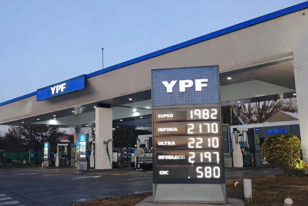 La pizarra de este jueves 26 de marzo con los nuevos valores de los combustibles en YPF.