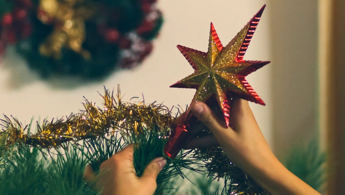 Adiós a la estrella en el Árbol de Navidad: la tendencia moderna y con estilo que la reemplaza