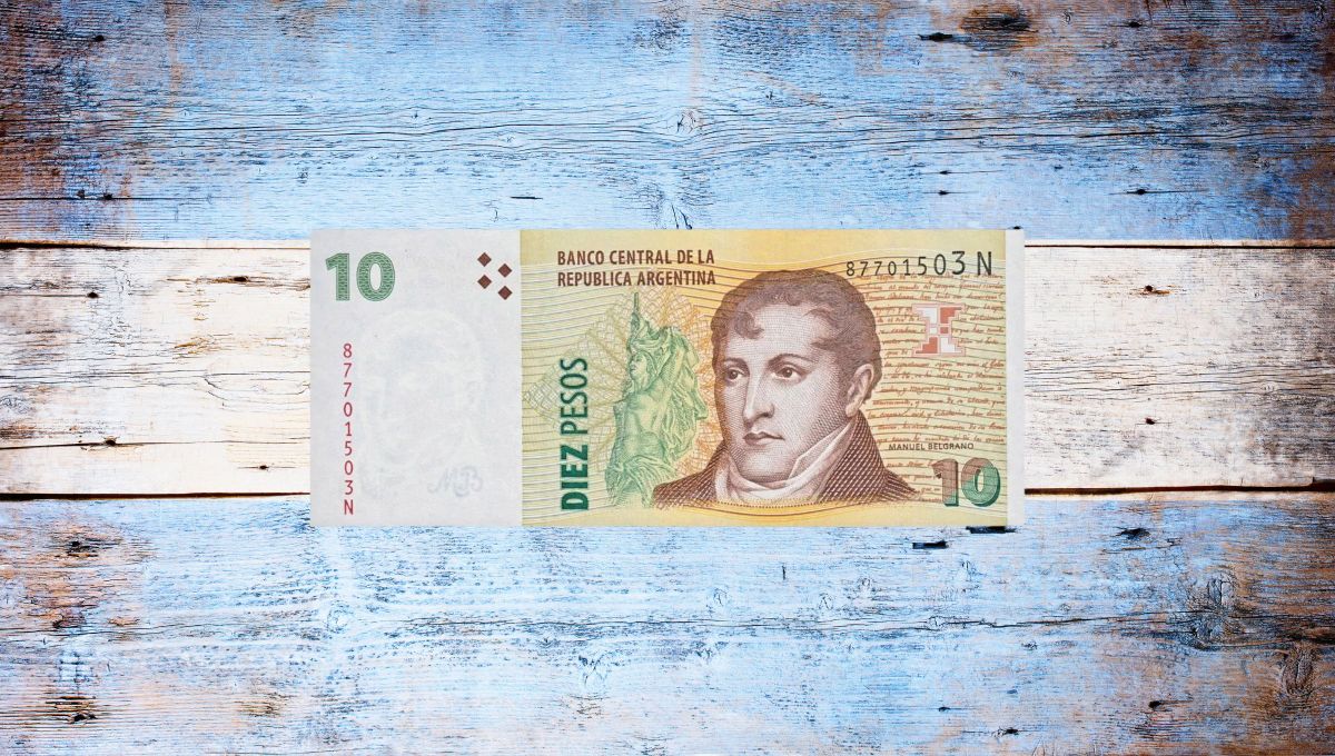 El afortunado que aún guarde un billete de 10 pesos
