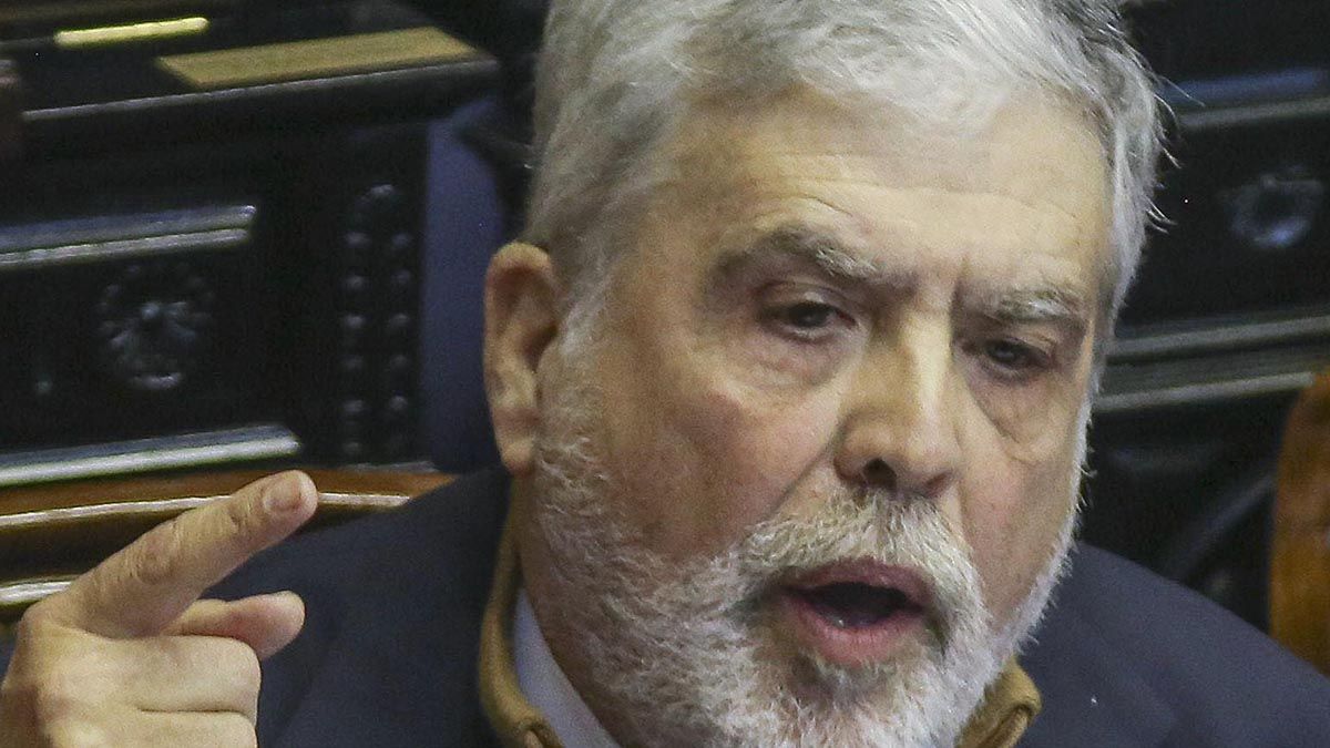 &nbsp;El ex ministro de Planificación Federal Julio De Vido continuará en libertad.