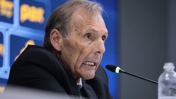 Miguel Ángel Russo le bajó el pulgar y lo llamó Independiente, pero quiere quedarse a pelearla Boca