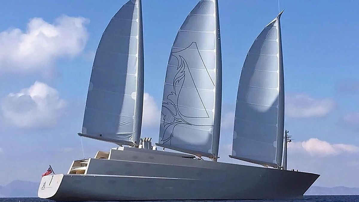 Guerra Rusia - Ucrania: el velero secuestrado por el gobierno de Italia.