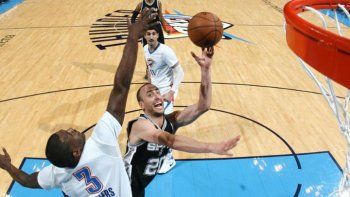 Ginóbili sumó cinco puntos en el triunfo de los Spurs sobre los Thunder