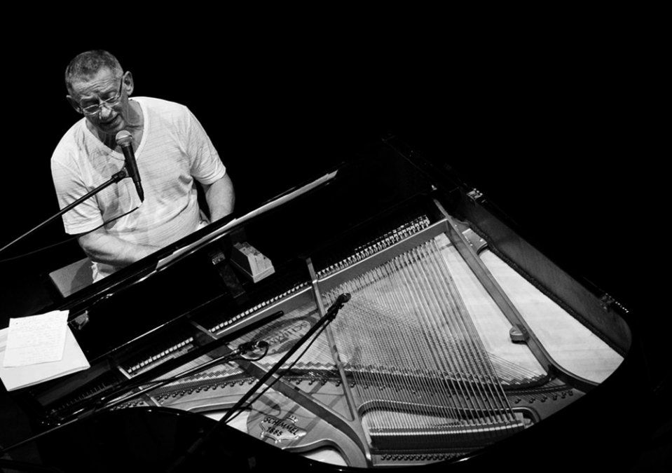 El eterno piano de Fattoruso, en Le Parc