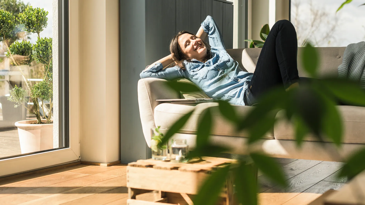 Con un poco de romero y arroz, puedes crear un ambientador casero para tu casa. Con un poco de romero y arroz, puedes crear un ambientador casero para tu casa. 