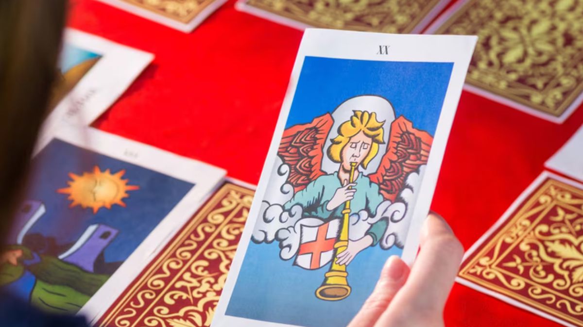 Para el tarot, 2026 será un año donde lo inesperado actuará como guía de nuestras vidas. Para el tarot, 2026 será un año donde lo inesperado actuará como guía de nuestras vidas.