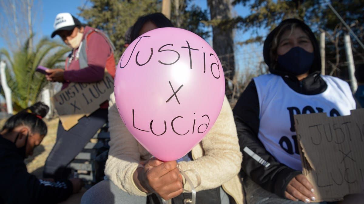 El femicidio de Lucía Fernández conmueve a Mendoza y ha movilizado a la sociedad.
