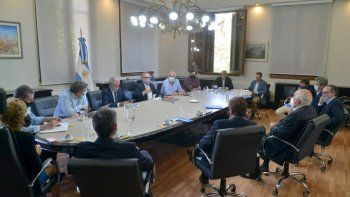 El Gobierno levantó las restricciones para exportar maíz