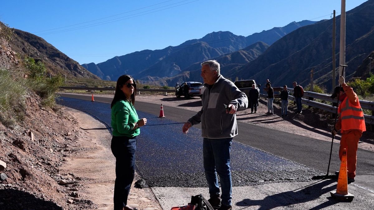 La subsecretaria de Infraestructura, Marité Badui, y el titular de Vialidad Mendoza, Osvaldo Romagnoli, recorrieron las obras de la Ruta 82.