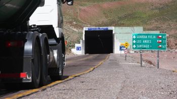 El paso a Chile estará cerrado durante 7 horas y avisaron cuándo se normalizará el tránsito en alta montaña El paso a Chile estará cerrado durante 7 horas y avisaron cuándo se normalizará el tránsito en alta montaña