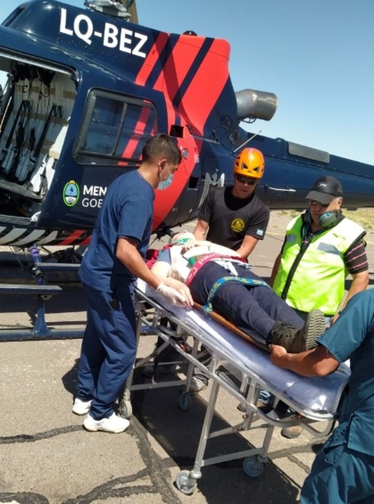 La mujer fue auxiliada por efectivos de la Patrulla de Rescate en un operativo junto con el helicóptero policial Halcón II.