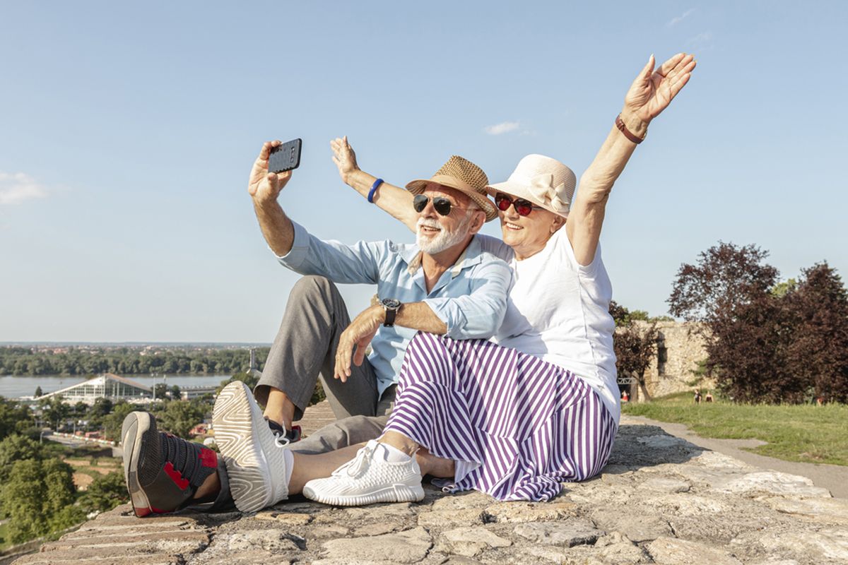 Los adultos mayores deben priorizar el confort en sus viajes. Los adultos mayores deben priorizar el confort en sus viajes. 