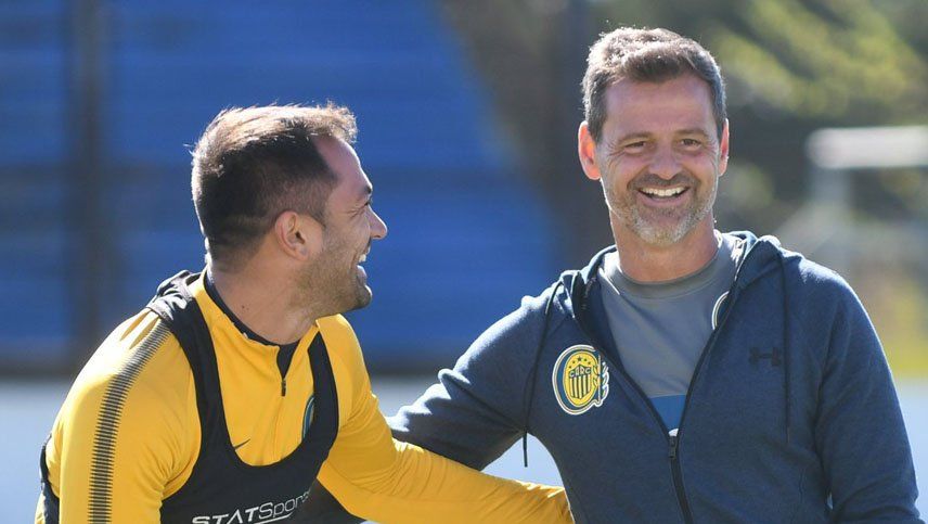 Cocca ya dirige a Central: La primera impresión fue buenísima