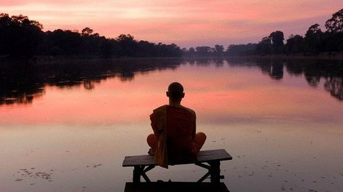 Libros. El monje que vendió su ferrari trata temas como la felicidad, la paz interior y la libertad.