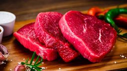 Alimentación saludable: cuál es la hora exacta para comer proteínas.
