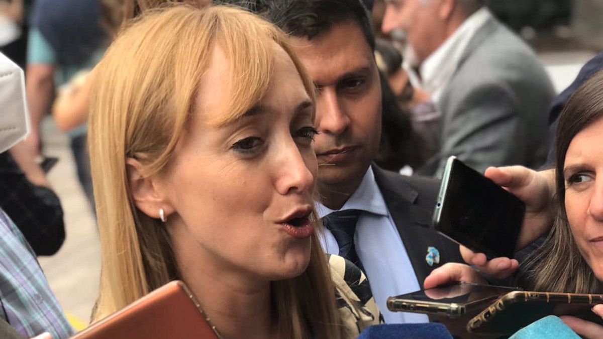 Enigmática. La senadora Anabel Fernández Sagasti no dijo cómo será su voto: Voy a votar como peronista y mendocina, dijo