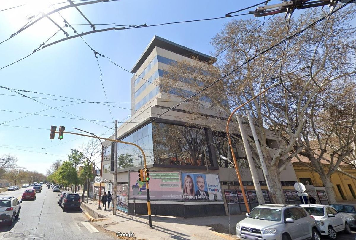 Los fiscales federales de Mendoza tienen sede propia en Perú esquina Godoy Cruz de Ciudad.