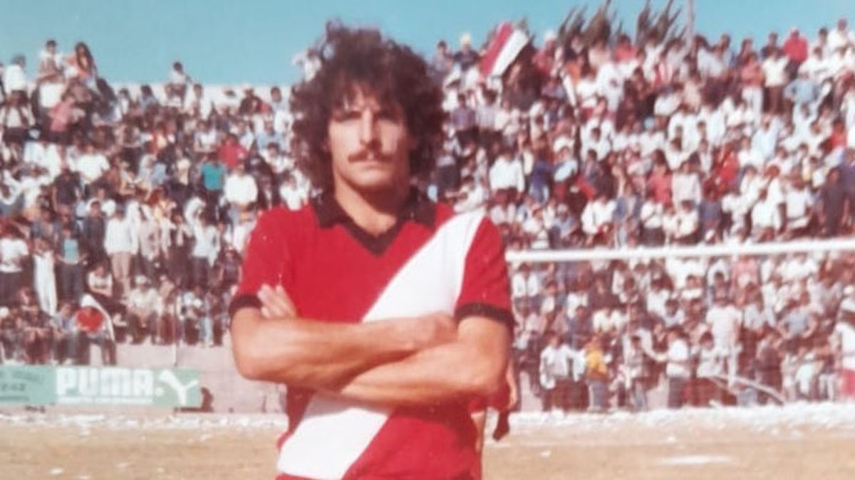 Francisco Marabelli una de las glorias del Deportivo Maipú sueña con el ascenso a Primera.