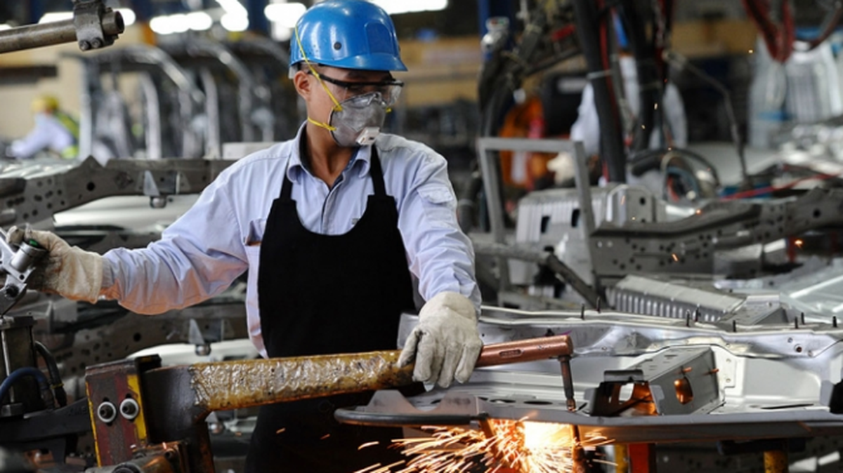 La extensión del período de prueba y la creación de un fondo de cese laboral son algunos de los cambios que traerá la reforma laboral. La extensión del período de prueba y la creación de un fondo de cese laboral son algunos de los cambios que traerá la reforma laboral.