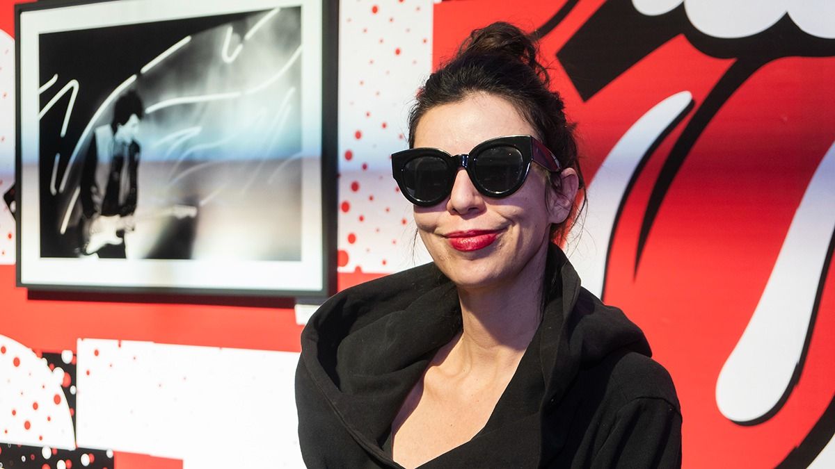 Jimena Savelli habla sobre su carrera artística, marcada por fotografías en grandes conciertos y festivales de rock. Jimena Savelli habla sobre su carrera artística, marcada por fotografías en grandes conciertos y festivales de rock.