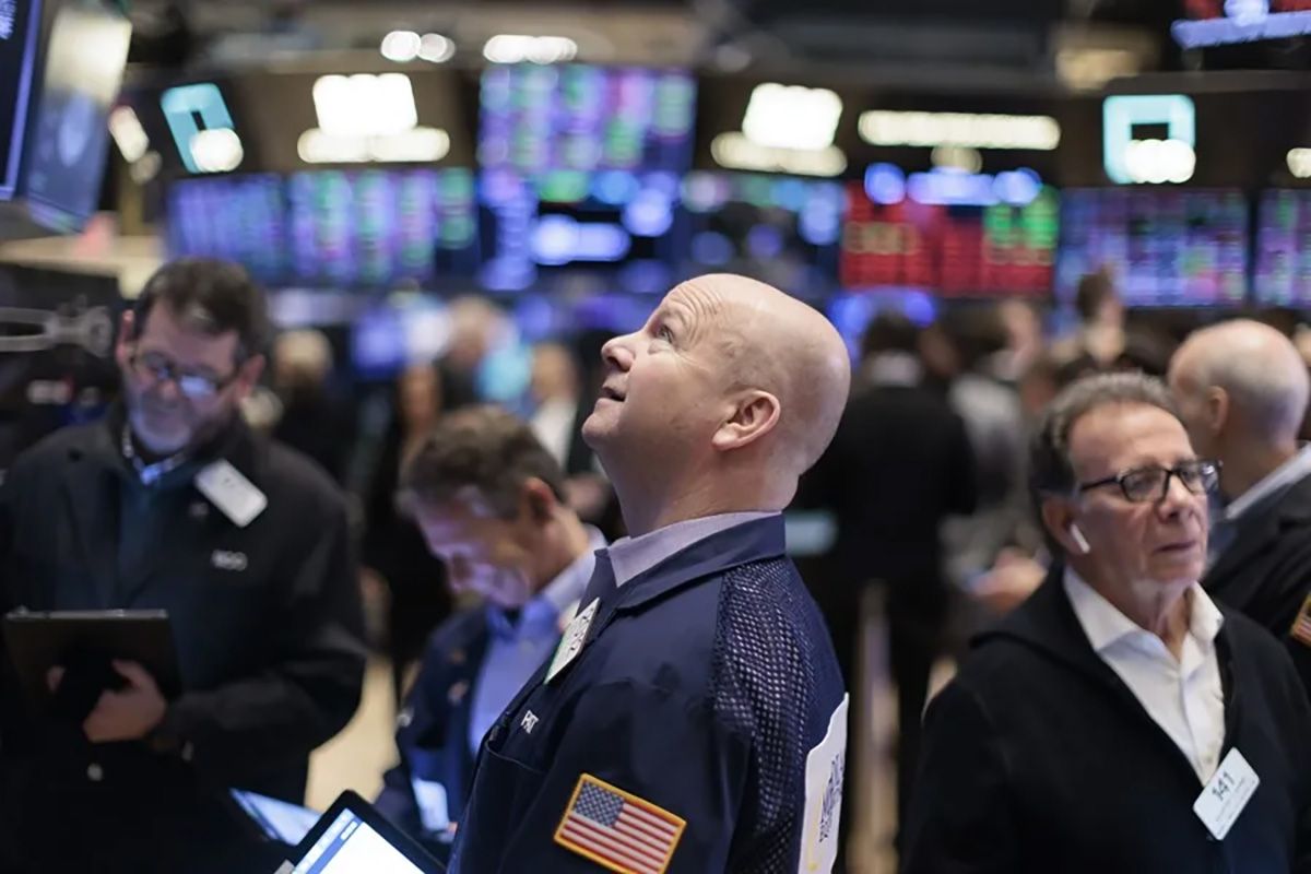 Wall Street respira luego del alto el fuego. La sede de la Bolsa de Nueva York
