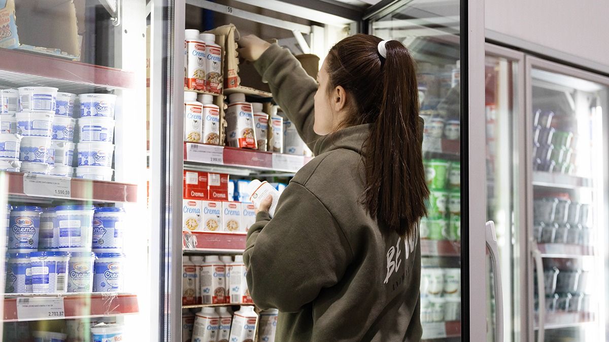 La situación económica sigue siendo delicada pero mucho mejor que hace 2 años y medio. La situación económica sigue siendo delicada pero mucho mejor que hace 2 años y medio.