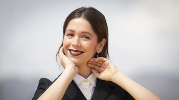 Netflix impacta con la serie romántica española de 8 capítulos