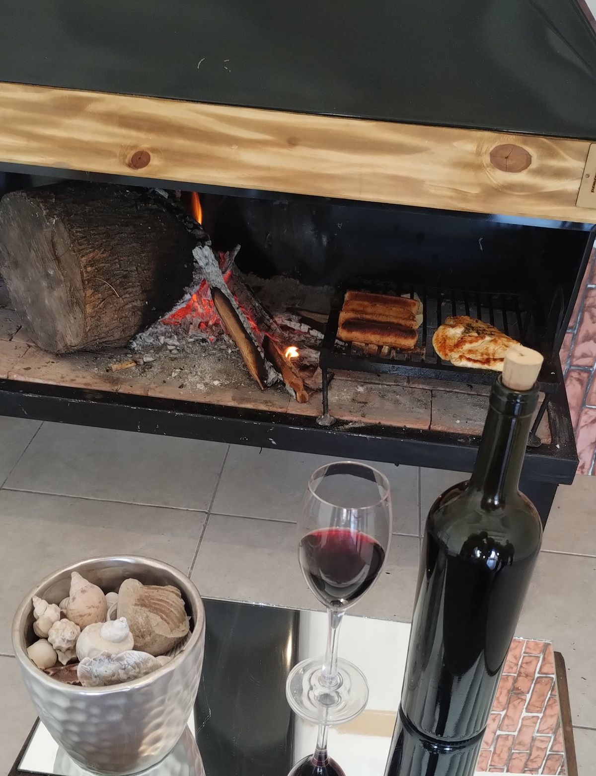 Las estufas tienen desde 80 hasta 150cm de ancho, pero también hacen pedidos especiales de acuerdo a la necesidad del cliente. Las estufas tienen desde 80 hasta 150cm de ancho, pero también hacen pedidos especiales de acuerdo a la necesidad del cliente.