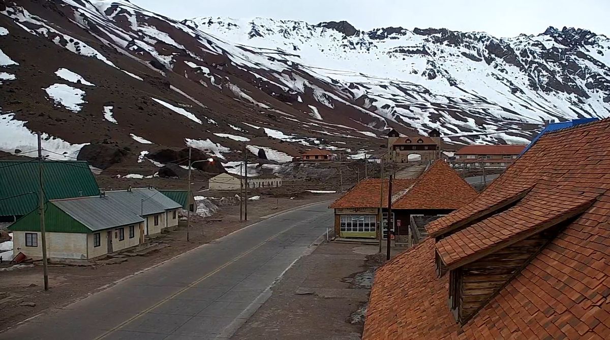 En Las Cuevas solo viven 5 personas de manera permanente y están provistos de todo lo necesario para pasar un temporal de nieve. Imagen ilustrativa. En Las Cuevas solo viven 5 personas de manera permanente y están provistos de todo lo necesario para pasar un temporal de nieve. Imagen ilustrativa.