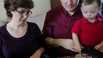 Recurren a Facebook para buscarle hogar a sus embriones
