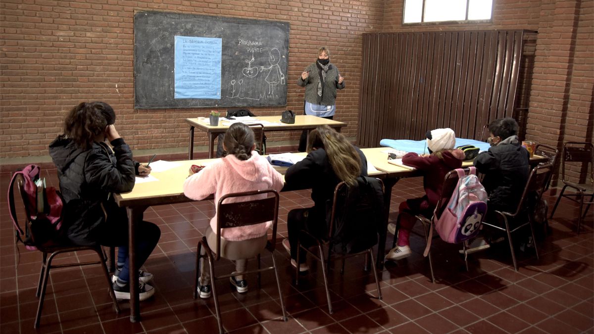 Un centenar escuelas abren los sábados para actividades de innovación