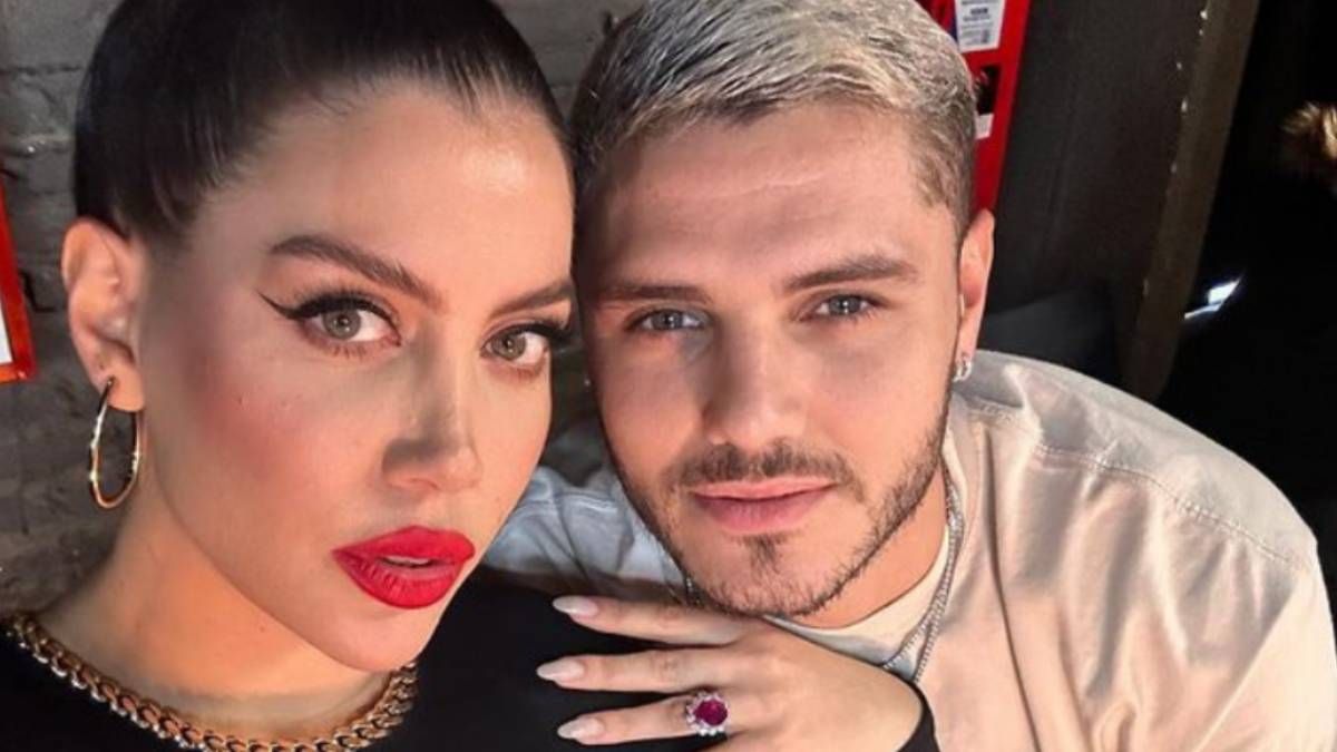 La mediática pareja tenía pensado comenzar en estos días sus vacaciones en el exterior junto a sus hijos.