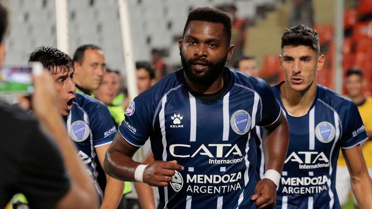 El Morro García dio positivo de coronavirus.