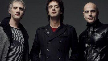 El guitarrista de Bowie dice que Soda Stereo merece un lugar en el Salón de la Fama