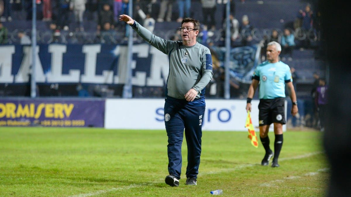 El DT de Independiente Rivadavia
