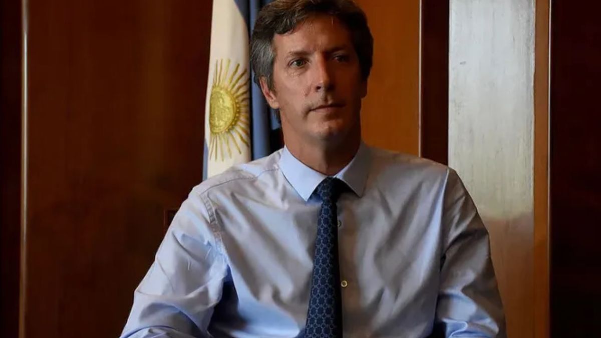 Las Leliqs se despiden y los plazos fijos se desploman un 48%. Santiago Bausili, presidente del Banco Central