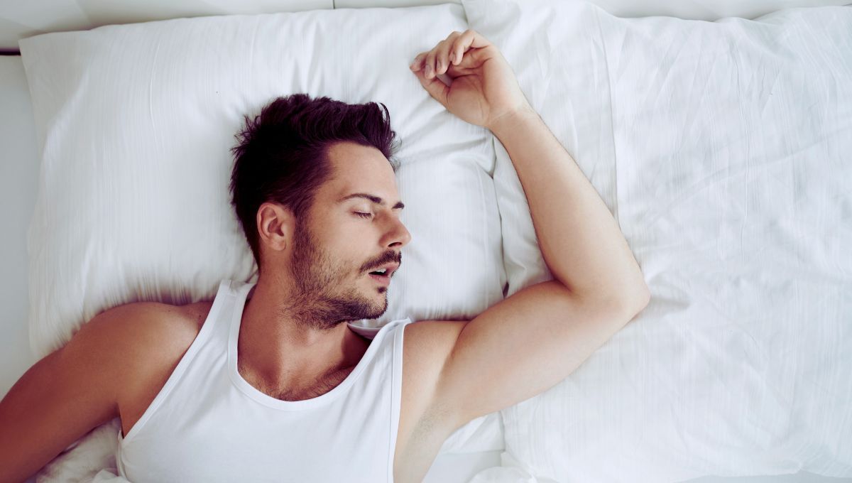 La psicología reveló qué significa dormir boca arriba