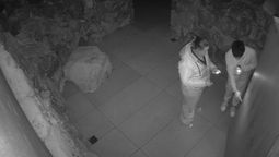 Los dos imputados por el robo a la casa que es propiedad del empresario Agustín Vila, en el barrio Dalvian. Los dos imputados por el robo a la casa que es propiedad del empresario Agustín Vila, en el barrio Dalvian.