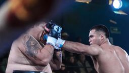 Karim Crücce noqueó y se quedó con el título argentino de peso peso del boxeo argentino y el récord de Ringo Bonavena. Karim Crücce noqueó y se quedó con el título argentino de peso peso del boxeo argentino y el récord de Ringo Bonavena.